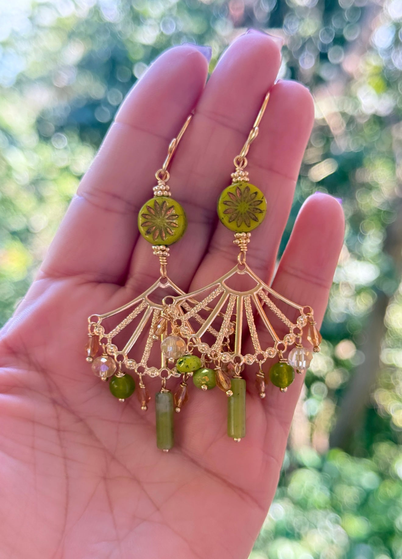 VERDE PRIMAVERA (aretes largos)