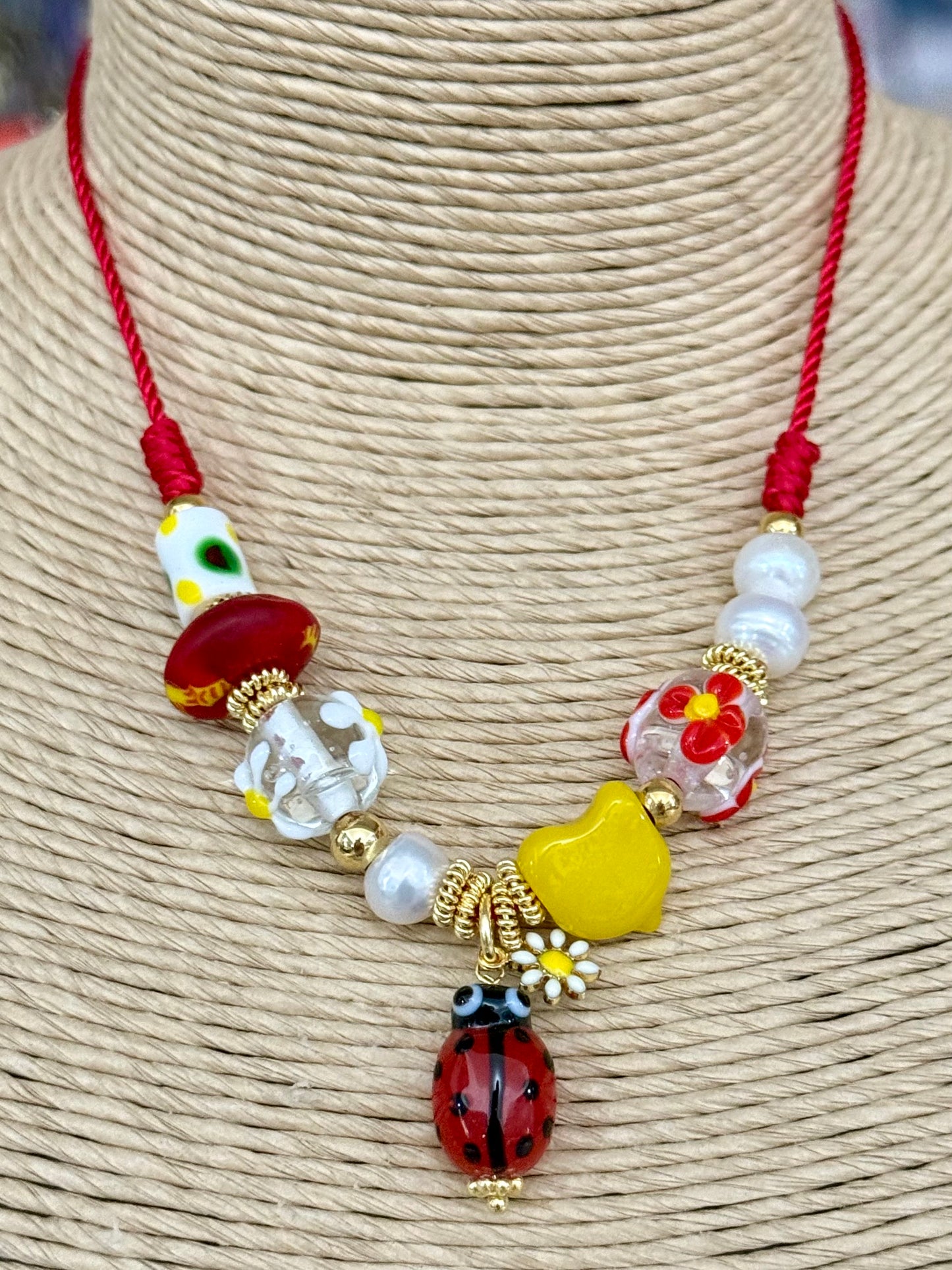 MARIQUITA(collar hilo)