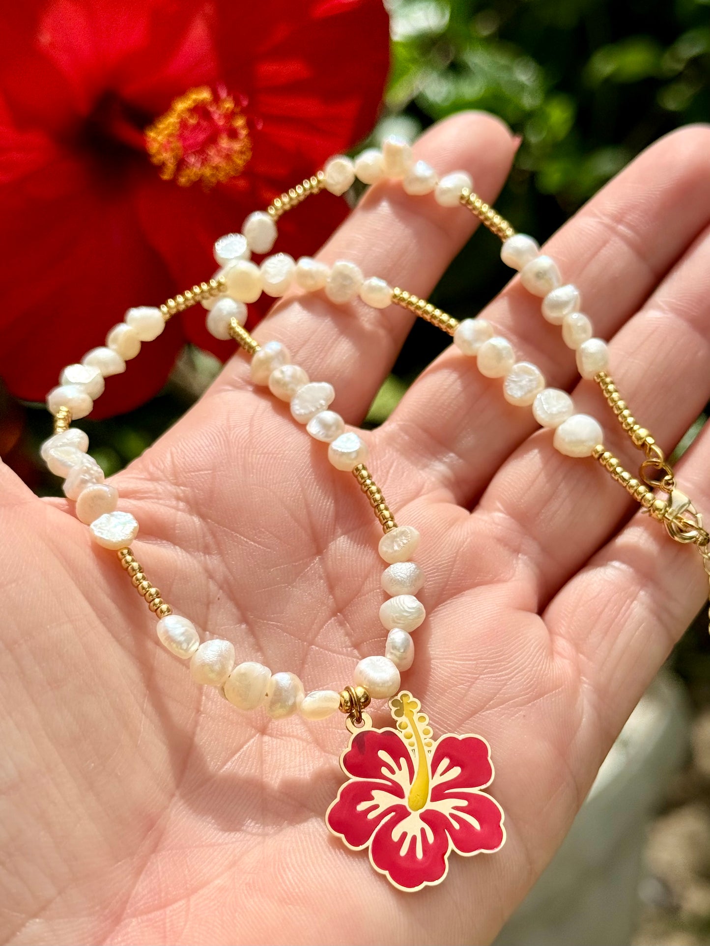 AMAPOLA ENTRE PERLAS (collar)