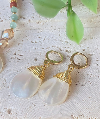 MADRE PERLA (aretes)