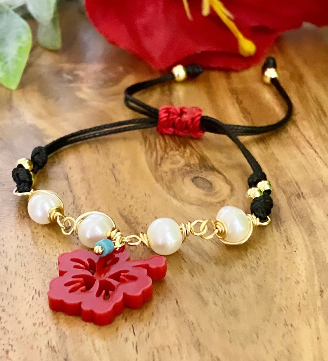 AMAPOLA (pulsera hilo )