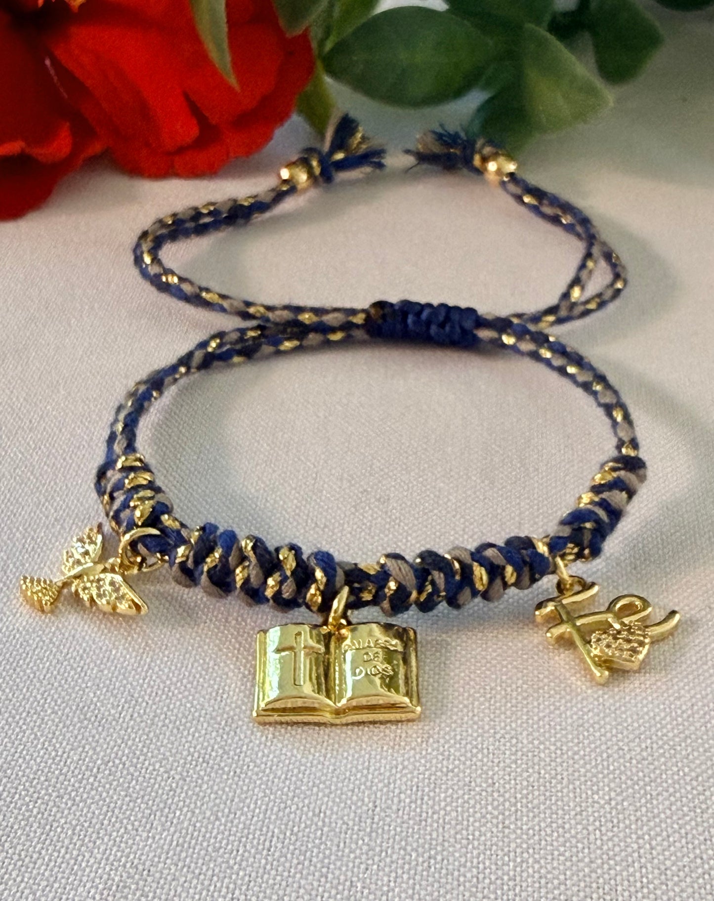 BAJO SUS ALAS (pulseras)