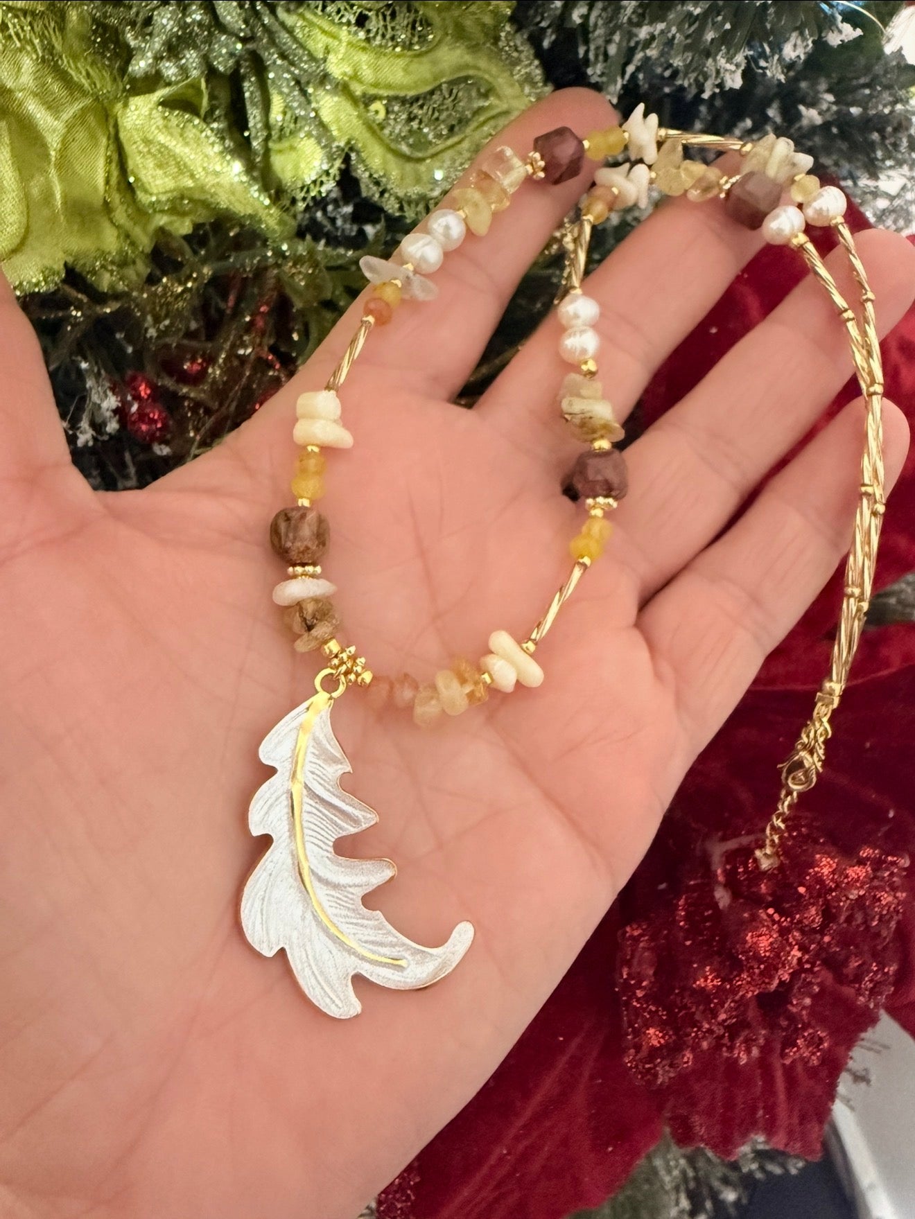NATURAL   (collar)